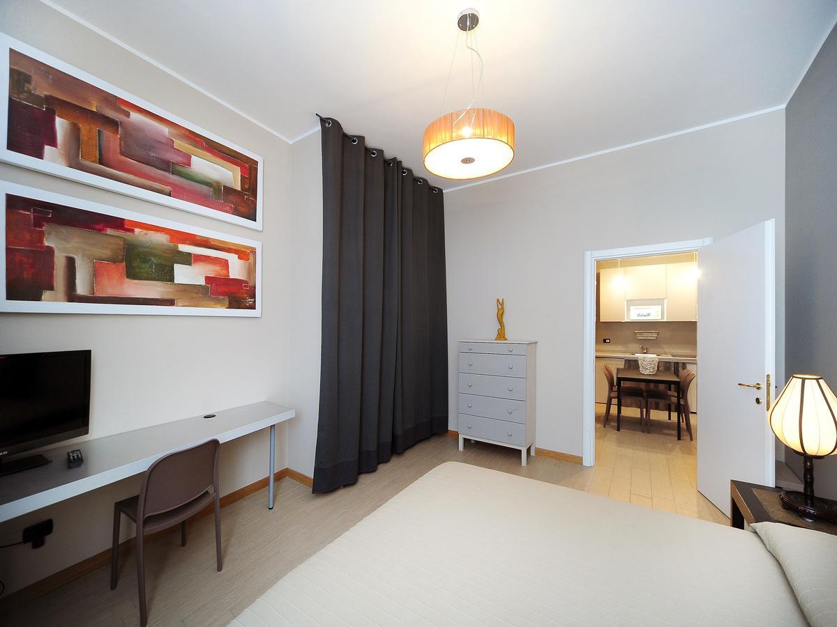 Urban District Apartments - Milan Old Town Central 2 Br ภายนอก รูปภาพ