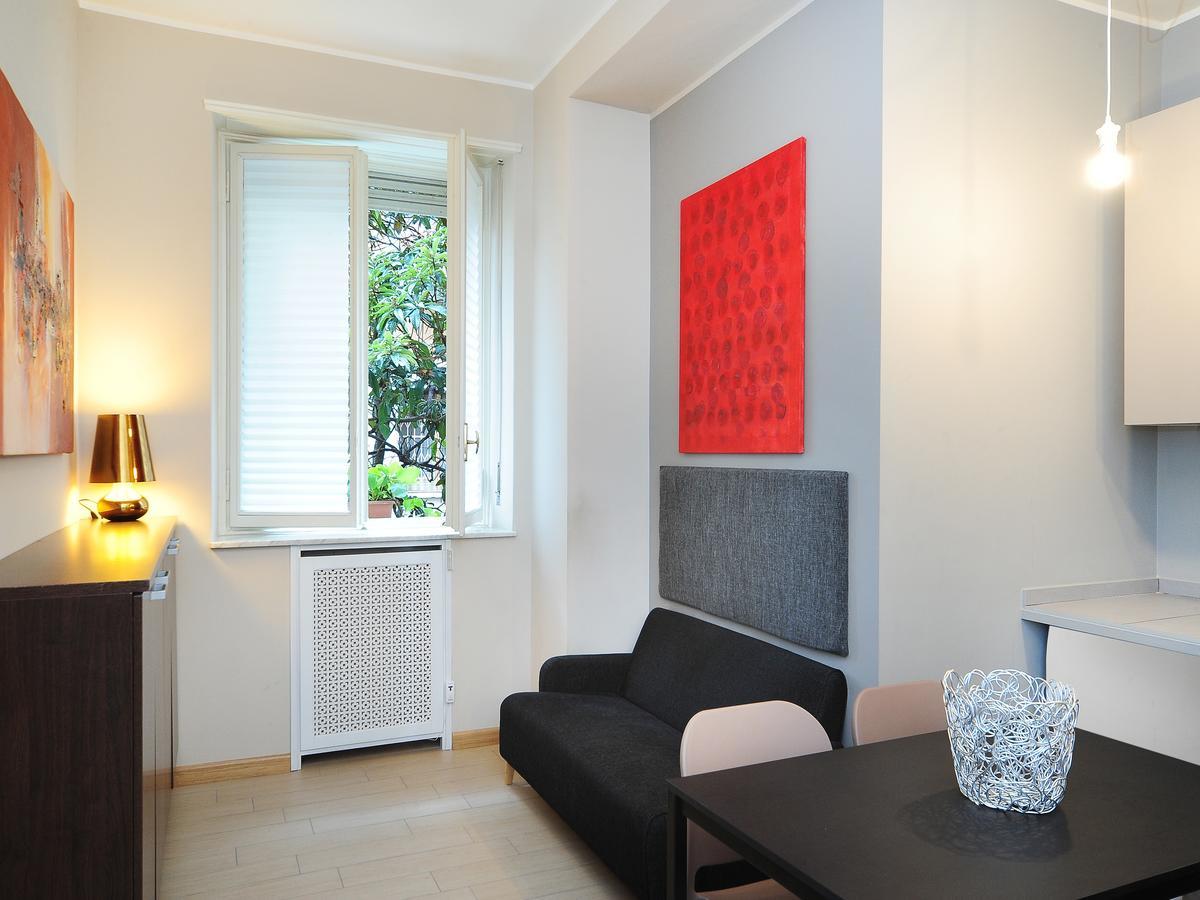 Urban District Apartments - Milan Old Town Central 2 Br ภายนอก รูปภาพ