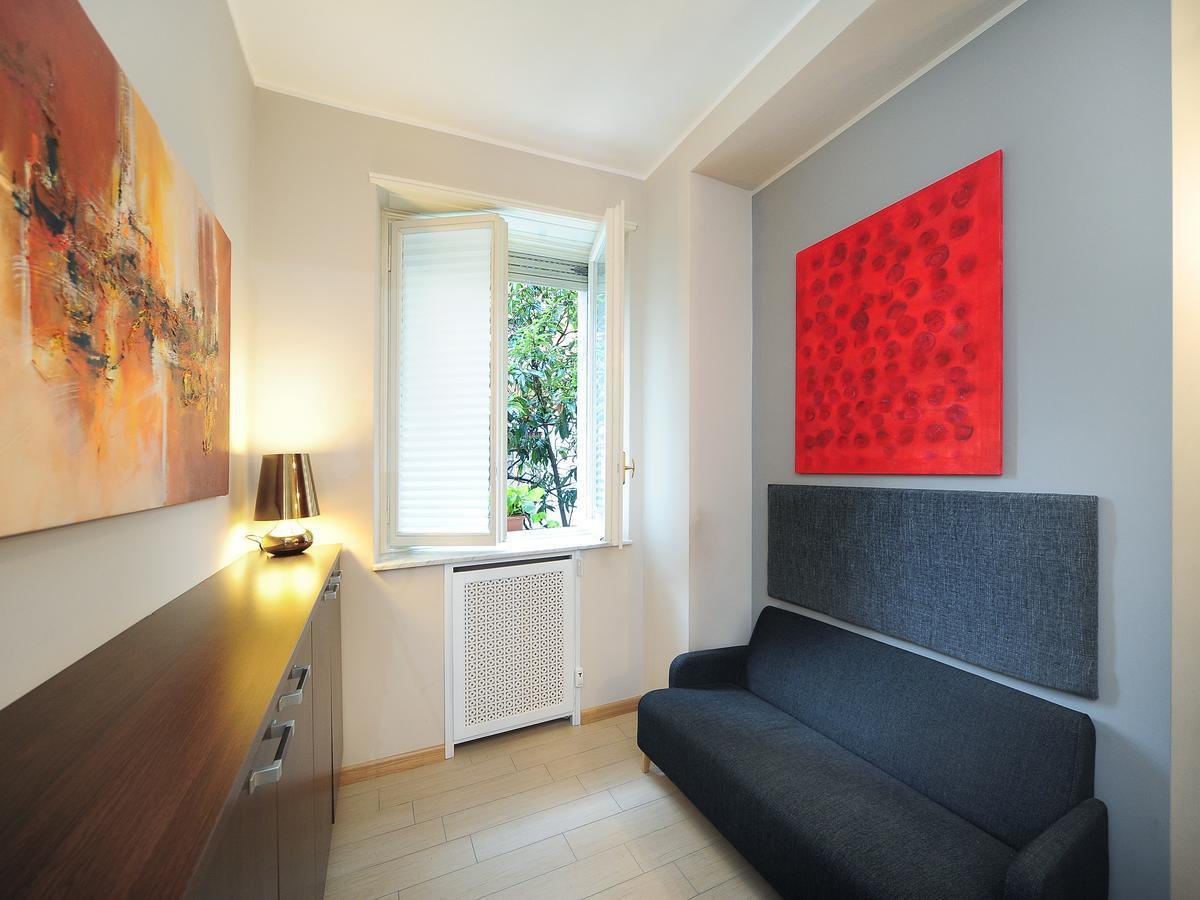 Urban District Apartments - Milan Old Town Central 2 Br ภายนอก รูปภาพ