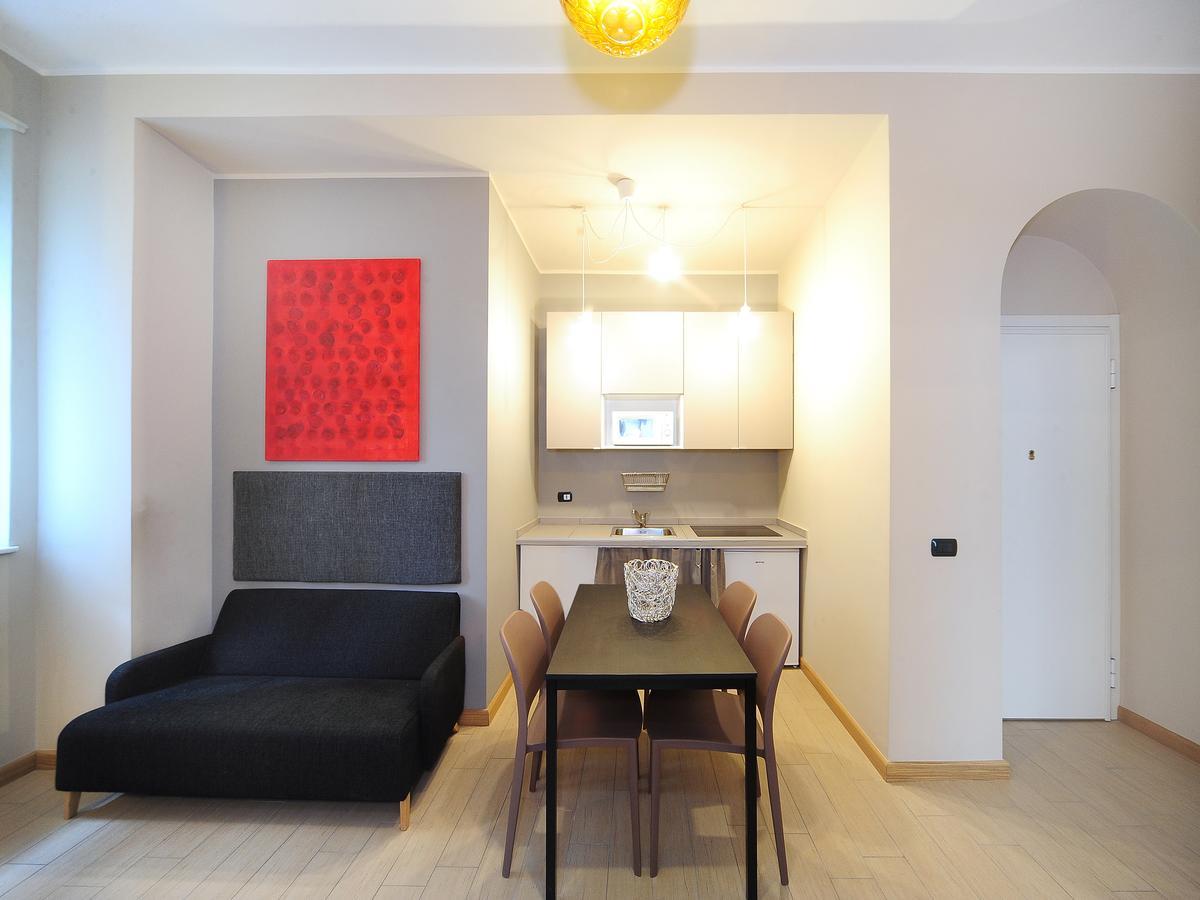 Urban District Apartments - Milan Old Town Central 2 Br ภายนอก รูปภาพ