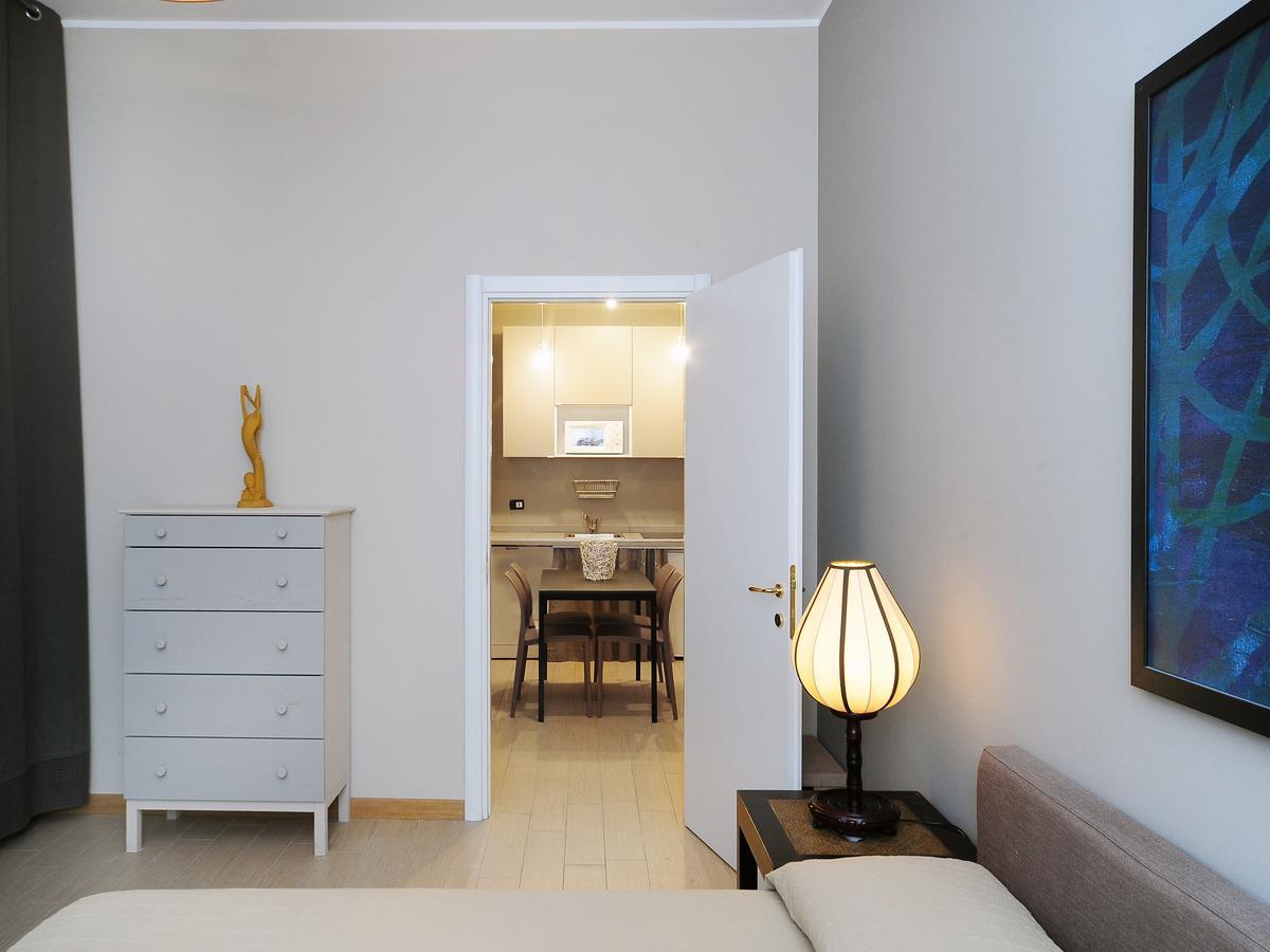 Urban District Apartments - Milan Old Town Central 2 Br ภายนอก รูปภาพ